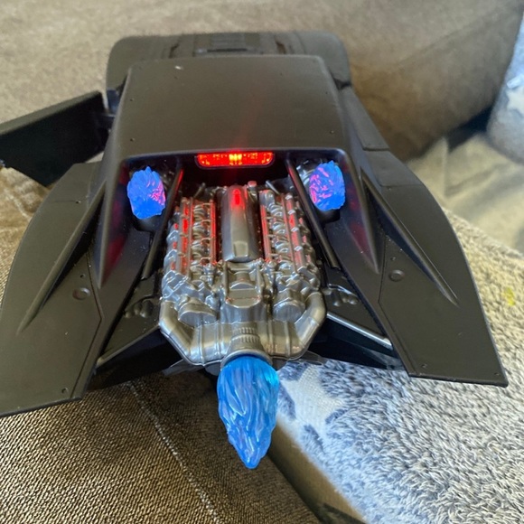 Batmobile - Picture 3 of 4